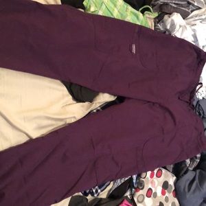 Women’s scrub bottoms